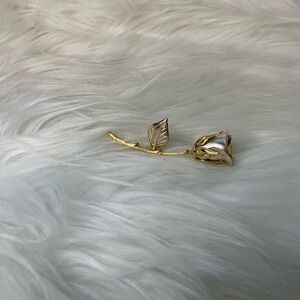 Rare Vintage Giovanni Gold And Silver-tone Rose Elegant Gold Rose Brooch